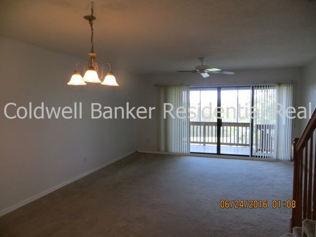 Building Photo - 9612 Tara Cay Ct