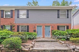 Building Photo - 638 Chipley Ave
