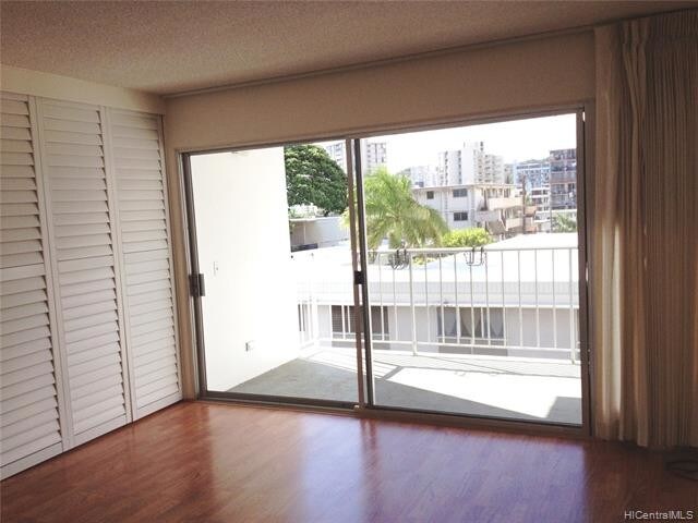 Foto del edificio - 1710 Punahou St