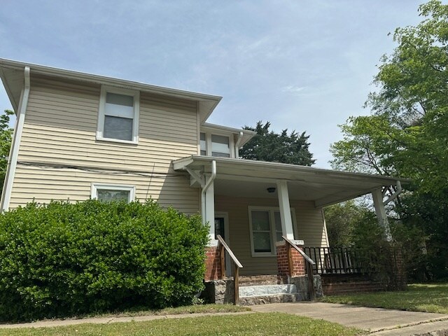 Foto del edificio - 1425 W Academy St