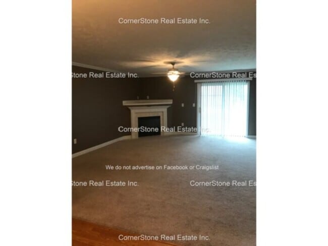 Building Photo - 1820 Balmoral Dr