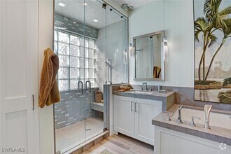 Building Photo - 255 Barefoot Beach Blvd
