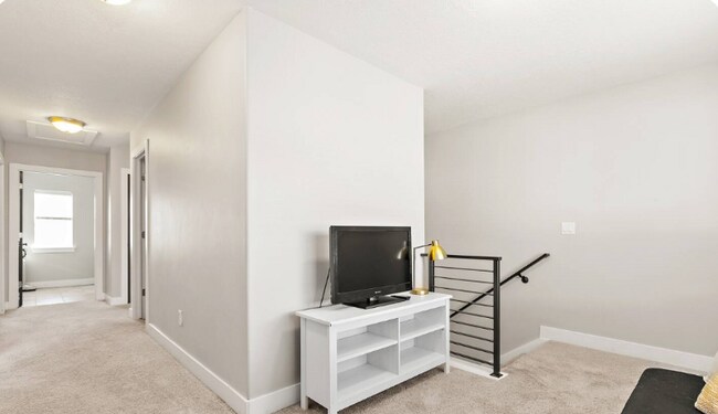 Building Photo - 9721 Fira Ln