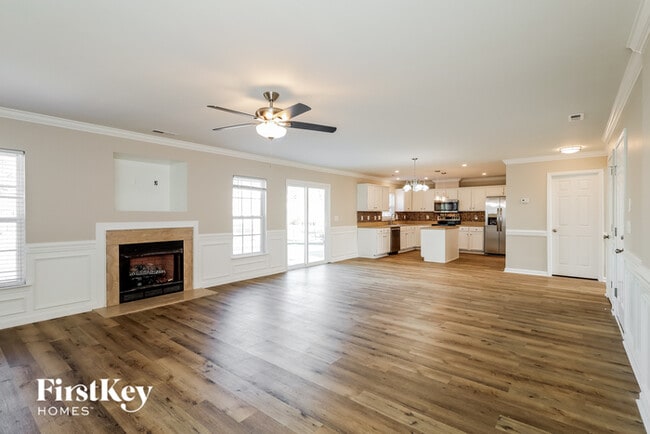 Building Photo - 2108 Coral Berry Ln