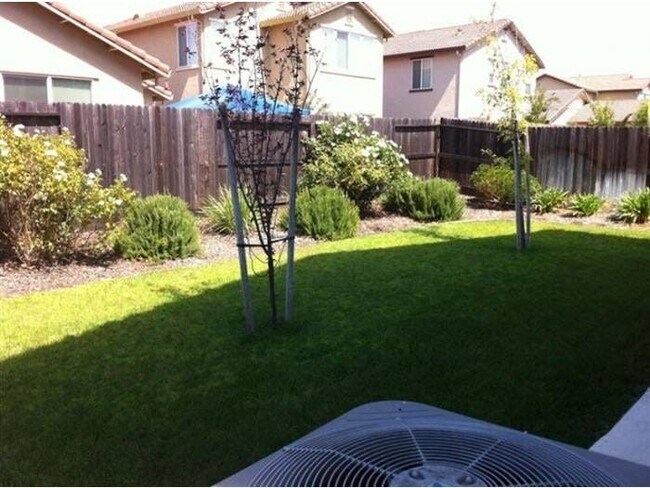 Building Photo - Rancho Cordova-Anatolia