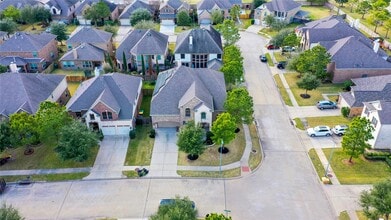 Building Photo - 6002 Mystic Berry Dr