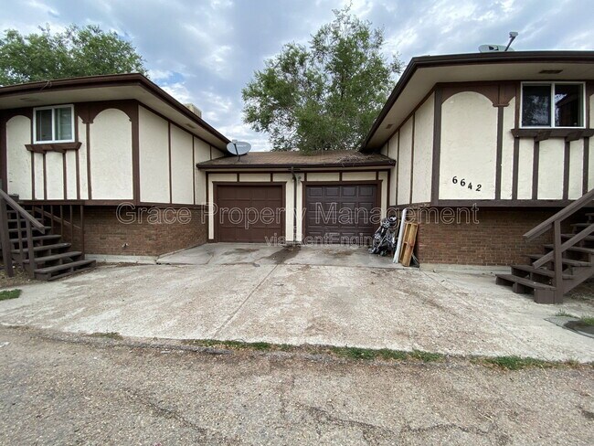 Foto del edificio - 6640 Lowell Blvd