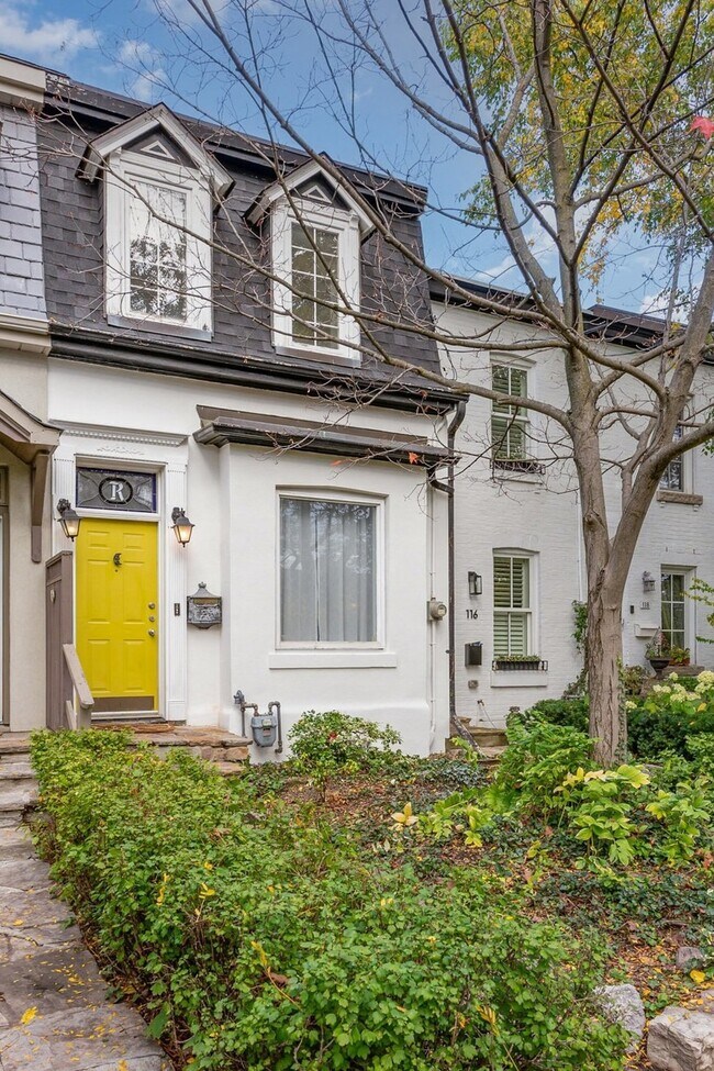 Photo du bâtiment - 114 Shaftesbury Ave