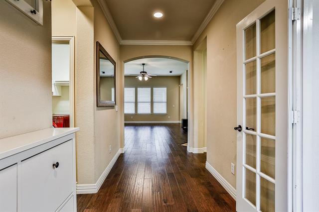 Building Photo - 223 Aspen Lane