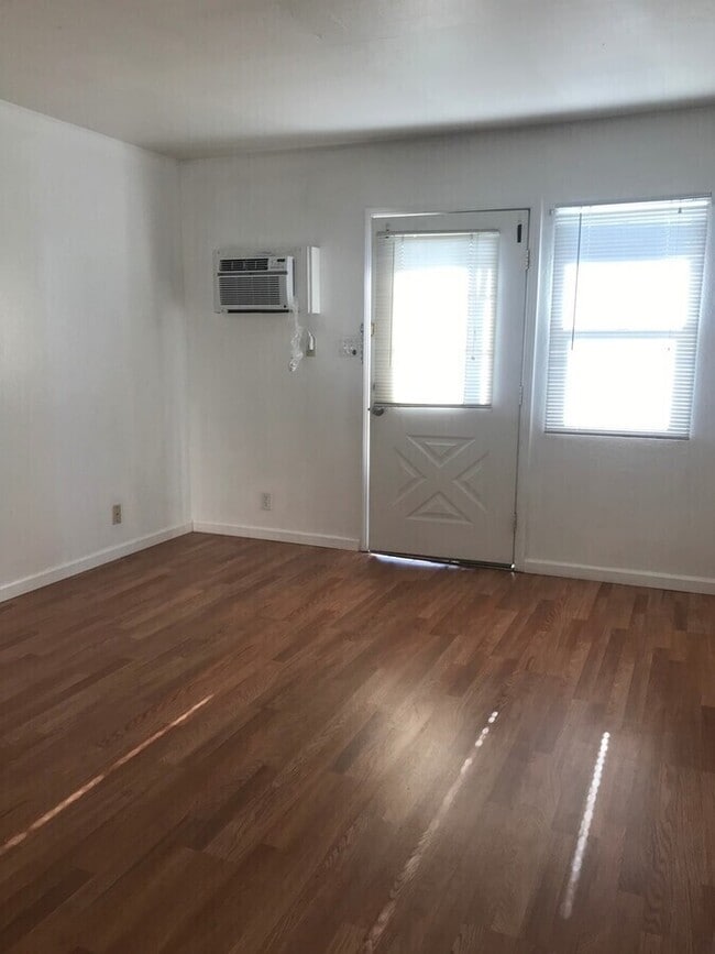 Building Photo - 2140 California St