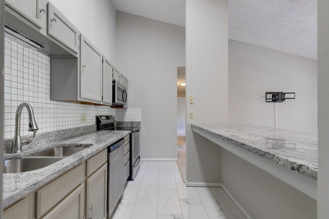 Foto del edificio - 3206 Matilda Cove, Unit 309, Henrico, VA 2...