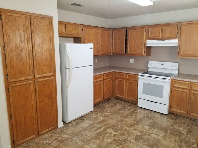 Building Photo - 2608 Tortuga Ln