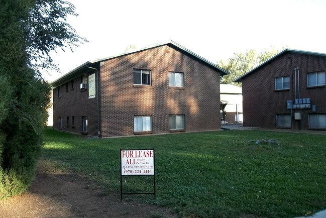 Building Photo - 926 James Ct