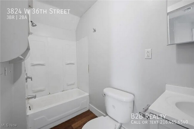 Foto del edificio - 3824 W 36th St