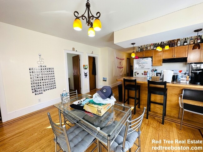 Photo - 28R Cherry St Apartment