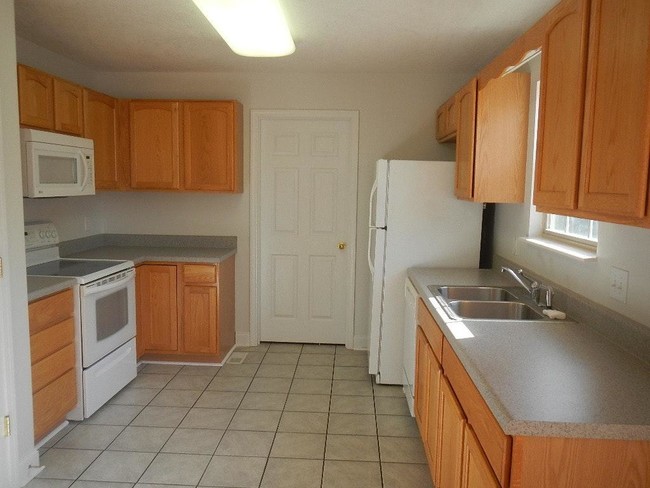 Building Photo - 149 Cottonwood Meadow Rd