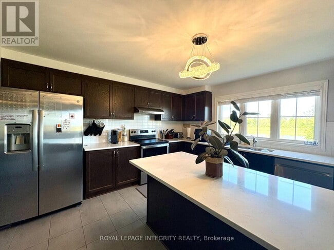 Building Photo - 124 Unity Pl