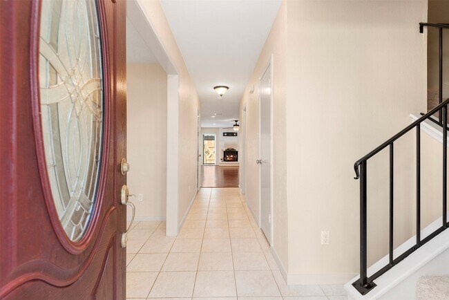 Foto del edificio - 14215 Lost Meadow Ln