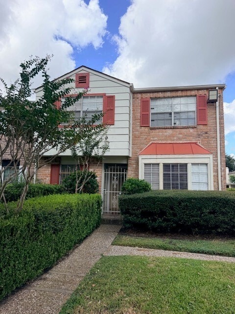 Building Photo - 8367 Nairn St