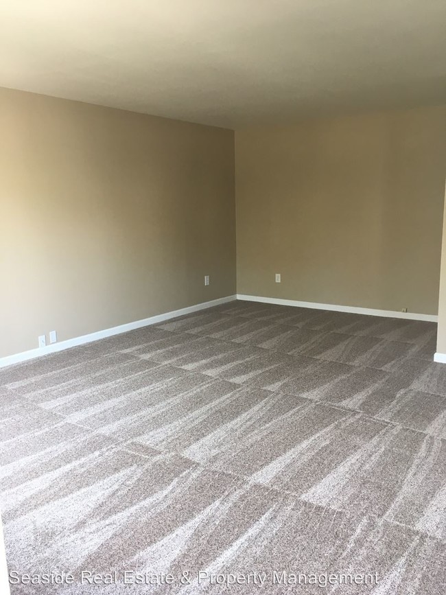 Building Photo - Studio, 1 bath House - 2745 Alder