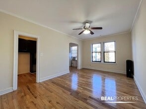Building Photo - 4851 N Damen Ave