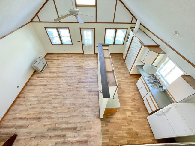 Building Photo - 3723 Shelburne Rd