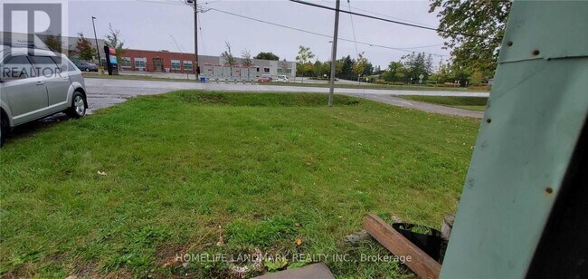 Photo du bâtiment - 14 Elm Grove Ave