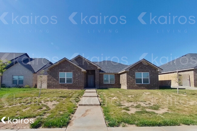 Building Photo - 2806 Daytona Ave