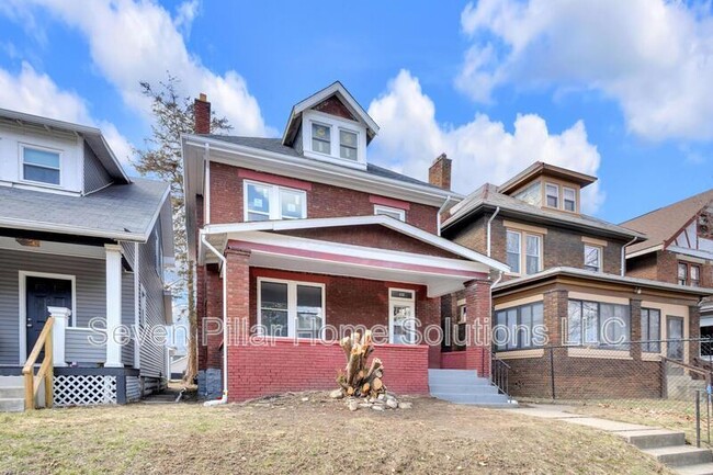 Foto del edificio - 1031 Linwood Ave