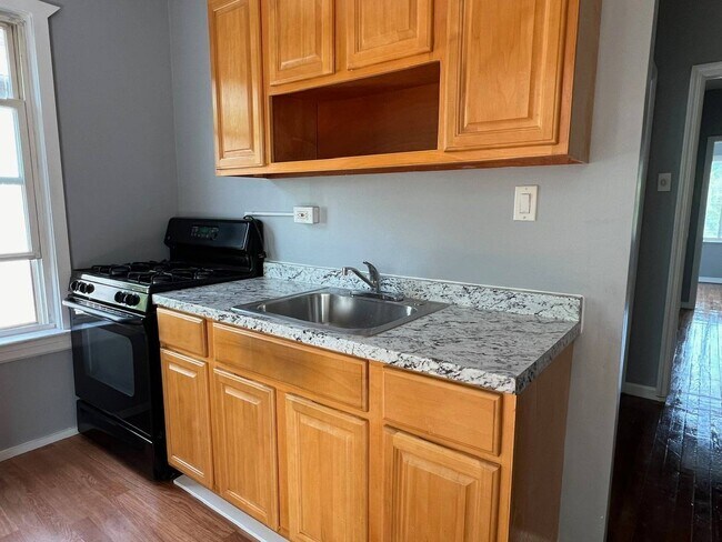 Foto del edificio - 27 Alton Pl