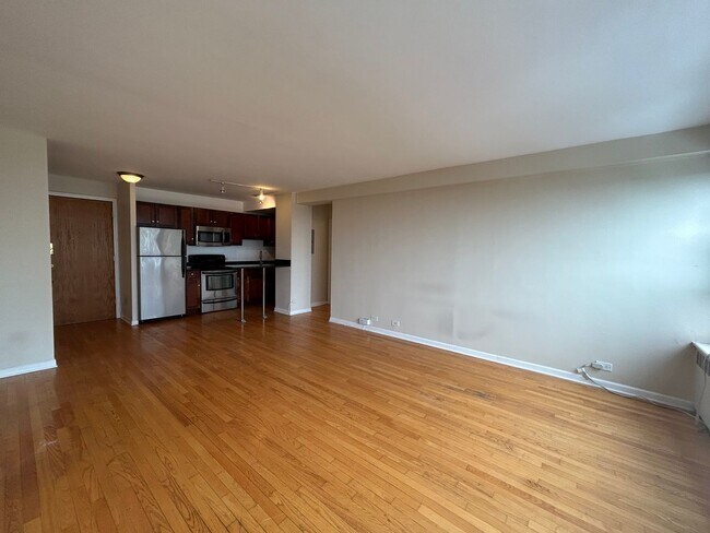 Building Photo - 4180 N Marine Dr