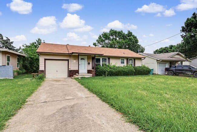 Foto del edificio - 2407 N Shannon St