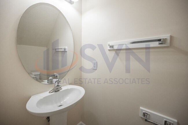 Foto del edificio - 3107 Ivy Wood Ln