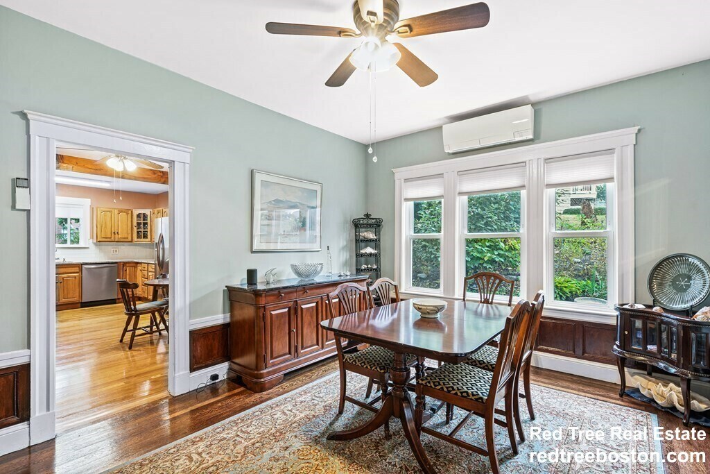 Primary Photo - 16 Grampian Way