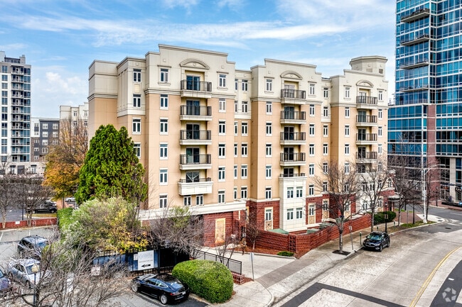 Building Photo - The Kensington