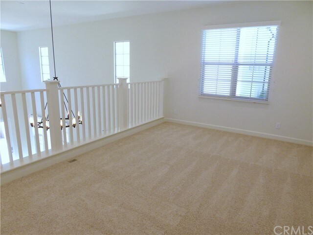 Building Photo - 118 Holly Springs