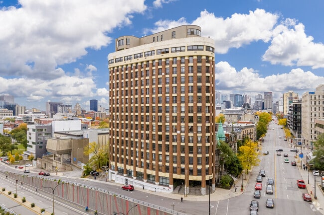450 Sherbrooke E. - Tour Sherbrooke