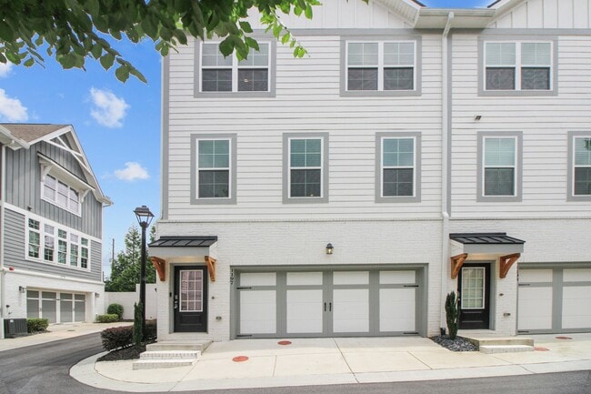 Building Photo - 1197 Fallaw Ln