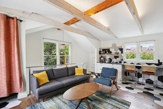 Building Photo - 69 Randolph St NE Building Photo - 69 Randolph St NE