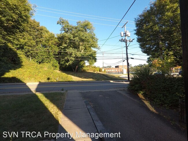 Foto del edificio - 3 br, 1 bath House - 1744 Pioneer Avenue