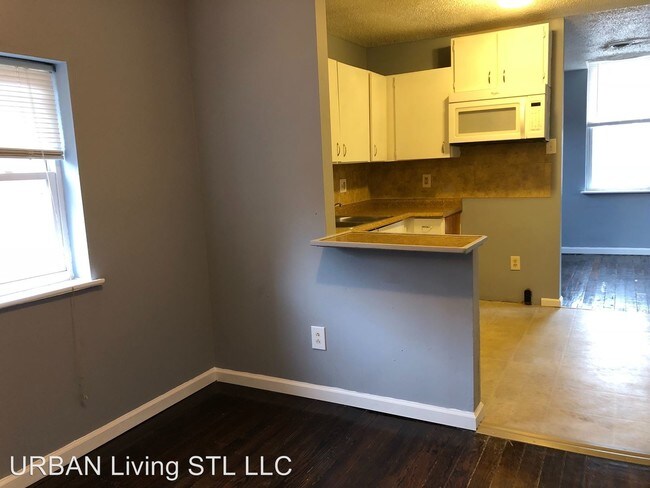 Building Photo - 2822 Lemp Ave