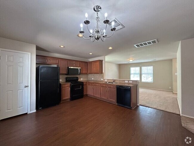 Building Photo - 18520 Mammoth Cave Blvd