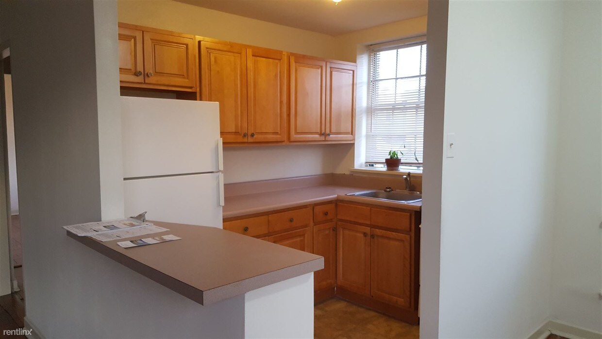 4016 Garrett Rd, Drexel Hill, PA 19026 Condo for Rent in Drexel Hill