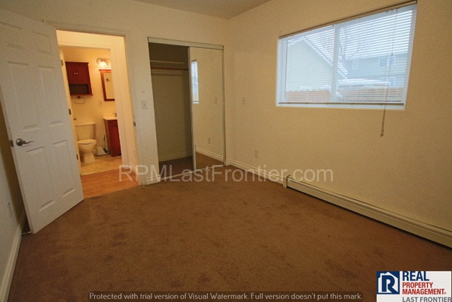 Building Photo - 3233 Peterkin Ave