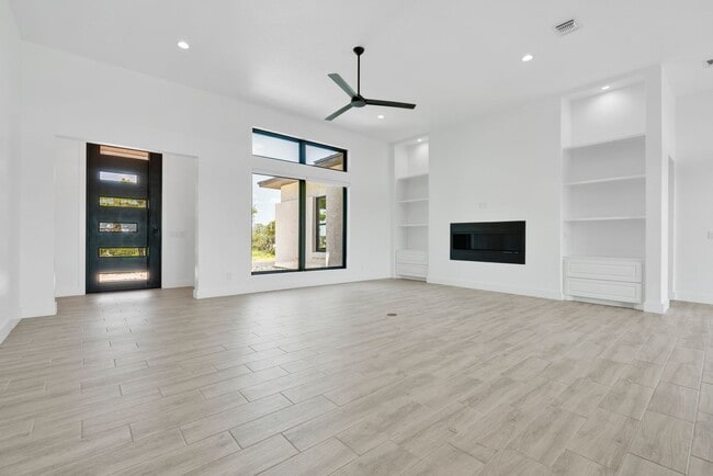Building Photo - 364 Private Rd 2771