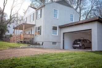 Building Photo - 6332 Cherry St