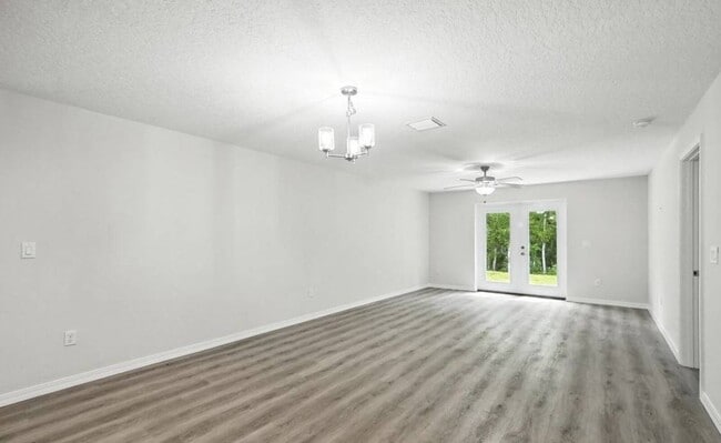 Building Photo - 4 Karat Path