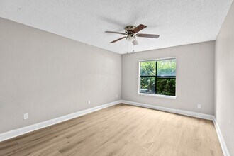 Interior Photo - Skyland Pointe