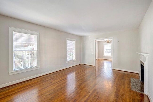 Building Photo - 1741 Wroxton Ct