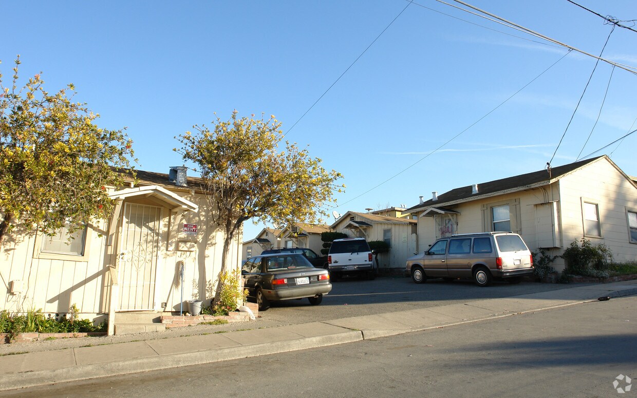 Primary Photo - 513 Fremont St